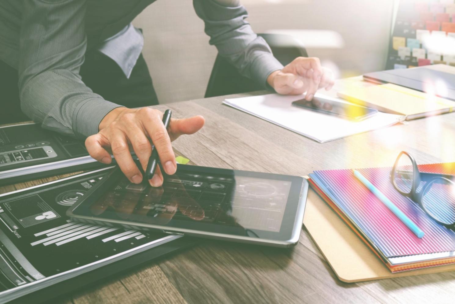 Interactive course content and exercises